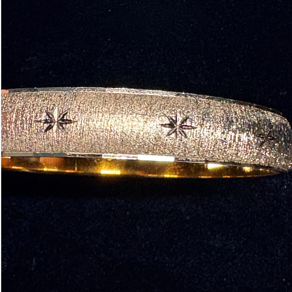 Monet Vintage Gold Tone Textured Starburst Bangle Bracelet Etched Star Design
